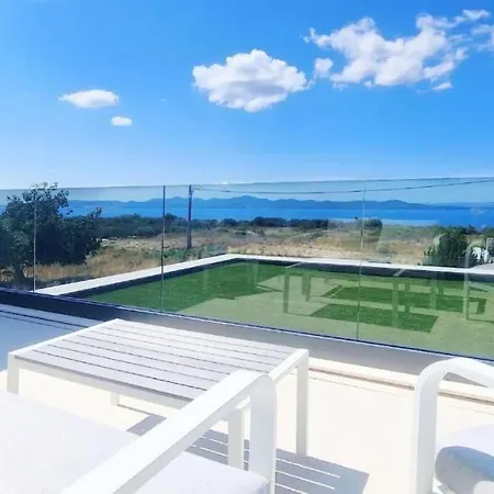 House K Pool, Jacuzzi, Sauna *