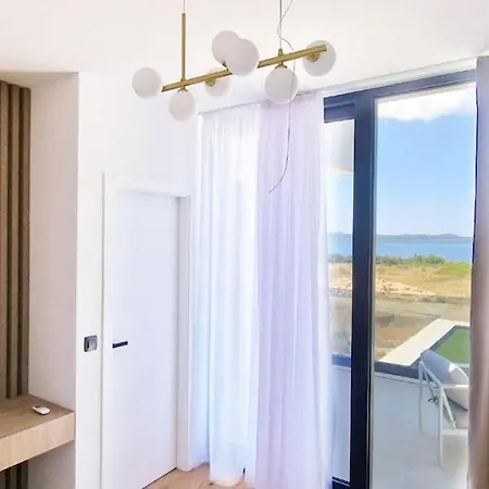 House K Pool, Jacuzzi, Sauna
